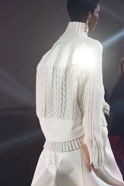 Look 58